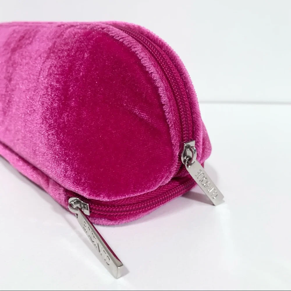 Y2k Clinique velvet makeup case